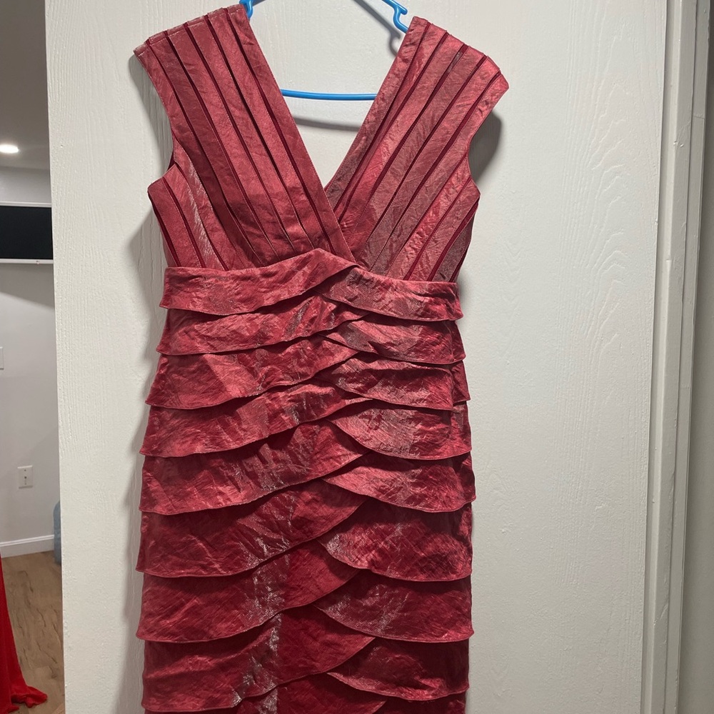 Adrianna Papell Pink Sheath Midi Dress V-Neck Sleeveless
